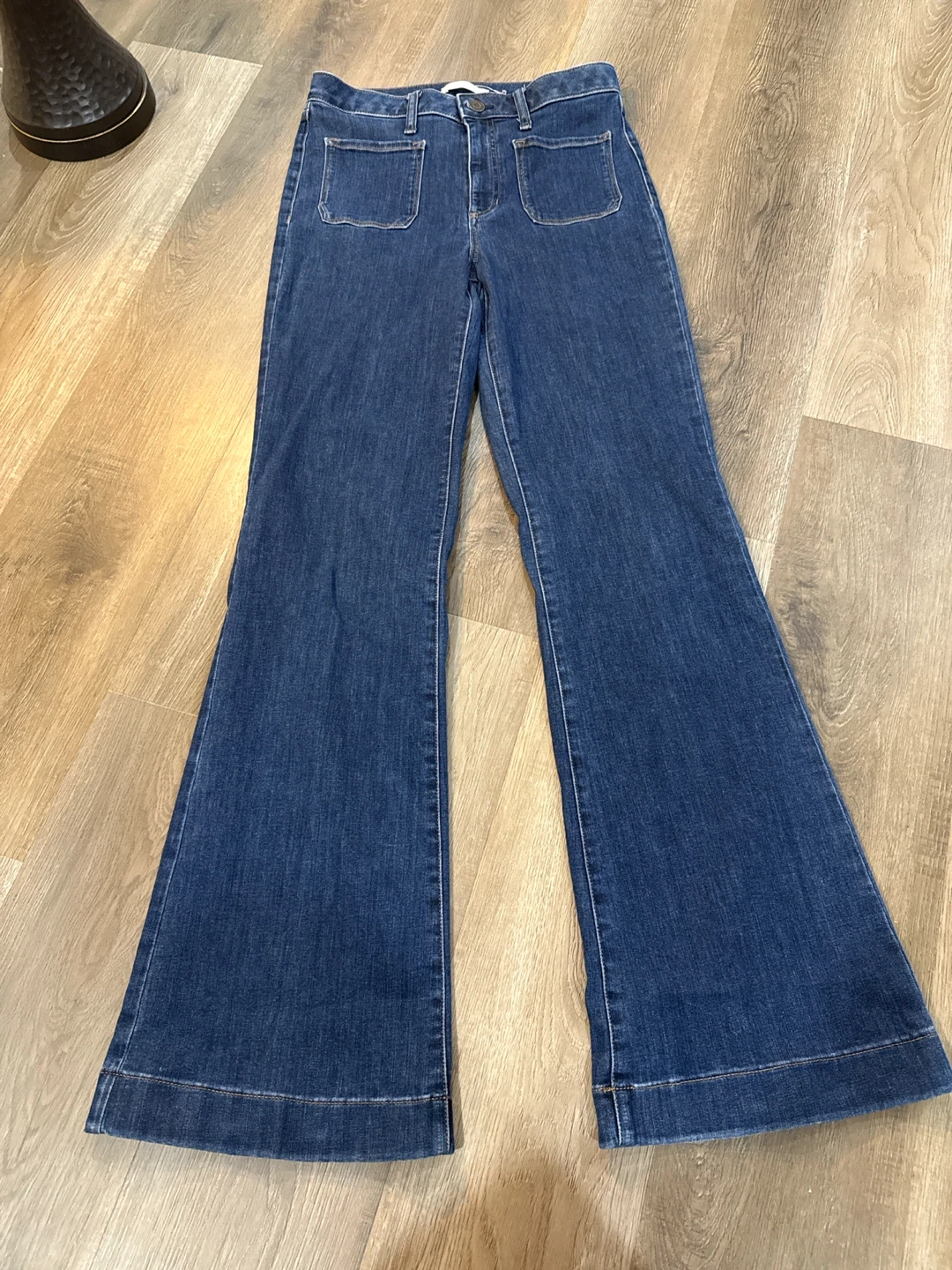 Lauren Conrad Flare Jeans Size 8