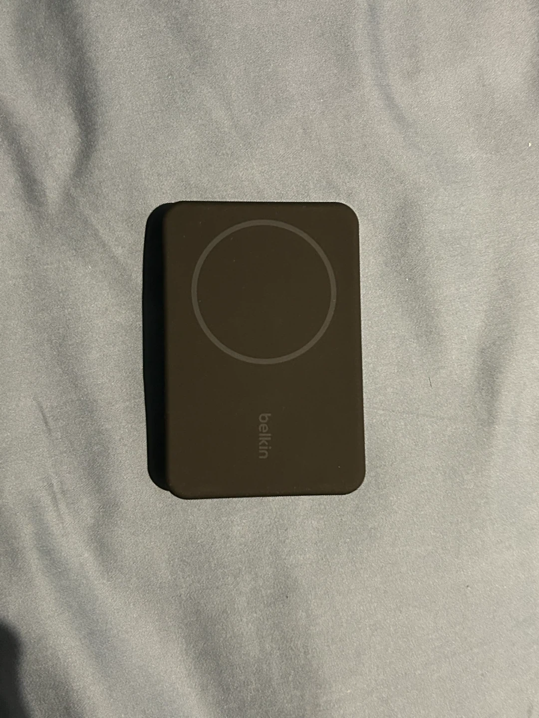 Belkin 5000Mah magsafe portable charger - photo 2