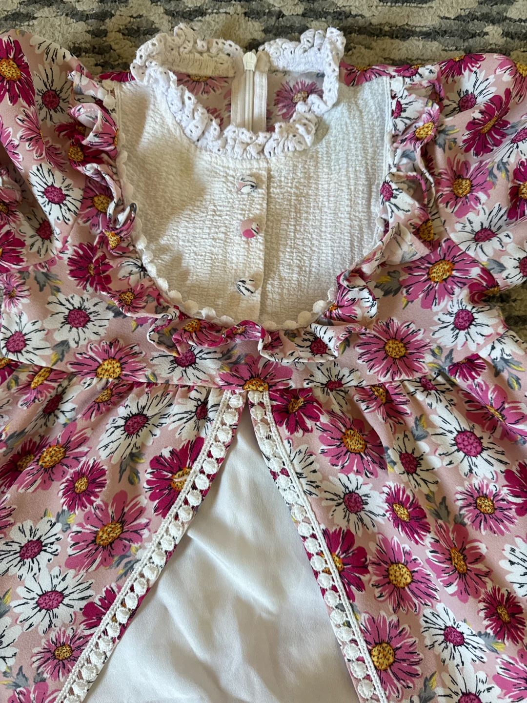 Girls Floral Dress Age 4 - photo 3