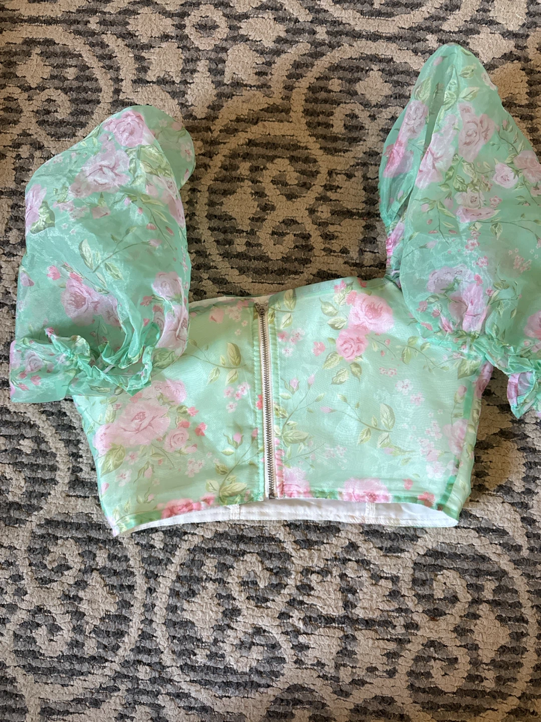 Mint Green Floral Puff Sleeve Crop Top sized small - photo 2