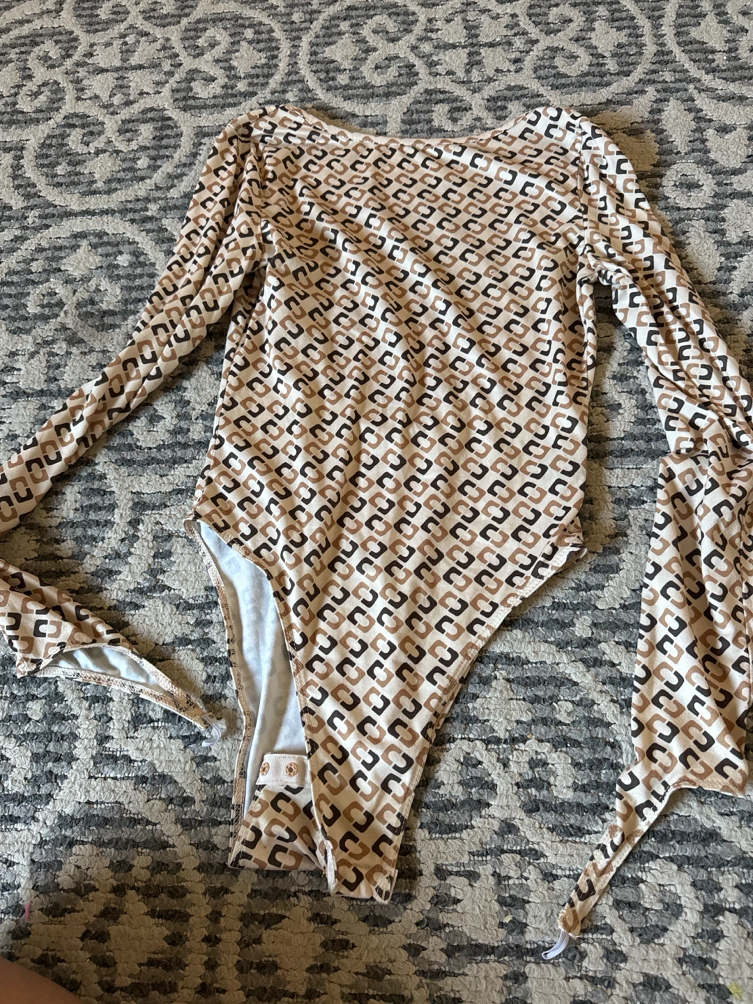 Long Sleeve Bodysuit - Geometric Print size small