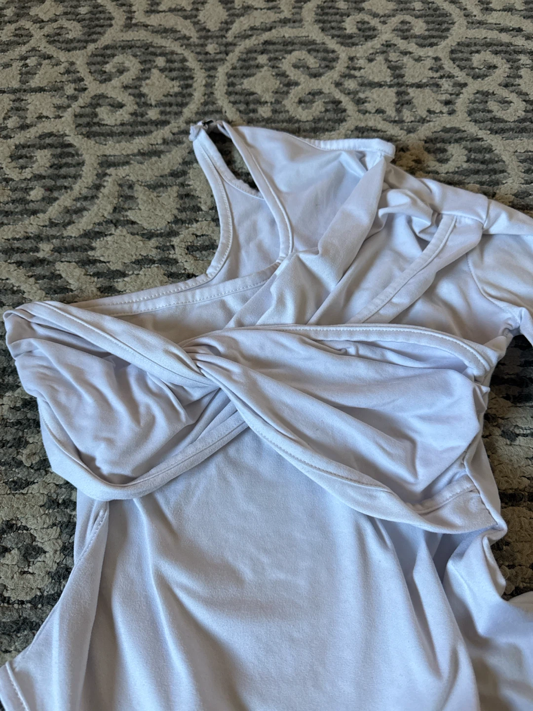White One-Shoulder Long Sleeve Bodysuit Size small - photo 2