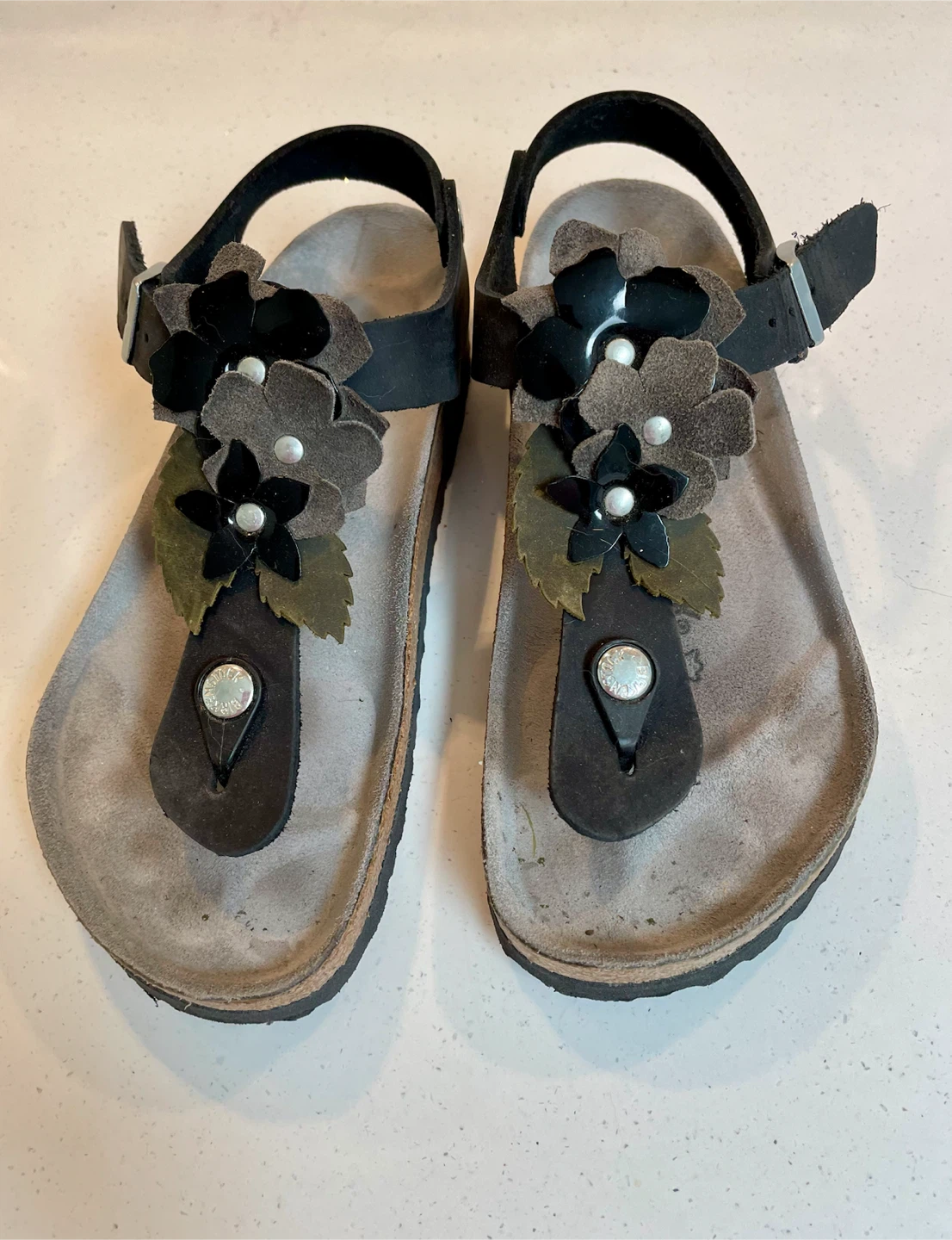 Birkenstock RARE Women Cairo Flower Leather Sandals Size 36