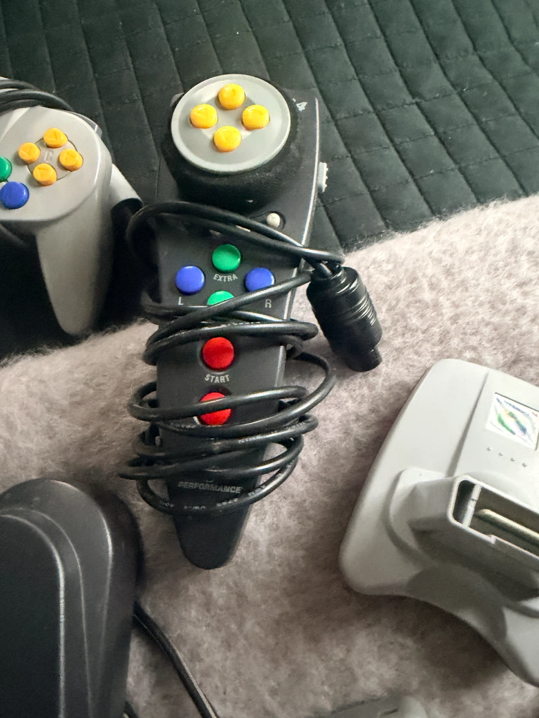 Nintendo 64 Console with 6Controllers and Accessories - photo 4