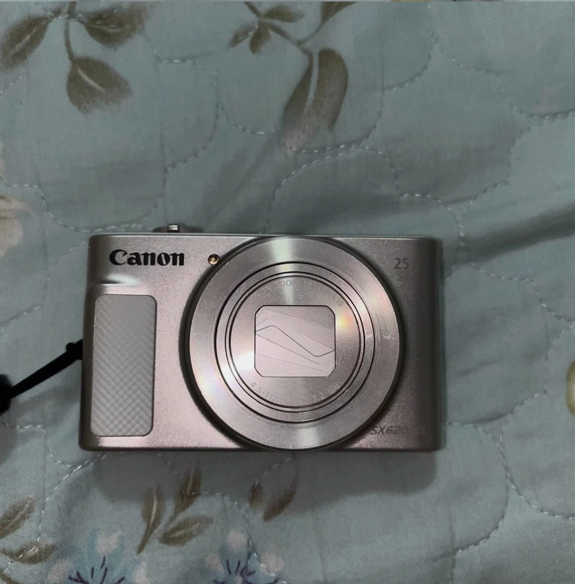 Canon silver sx620 camera