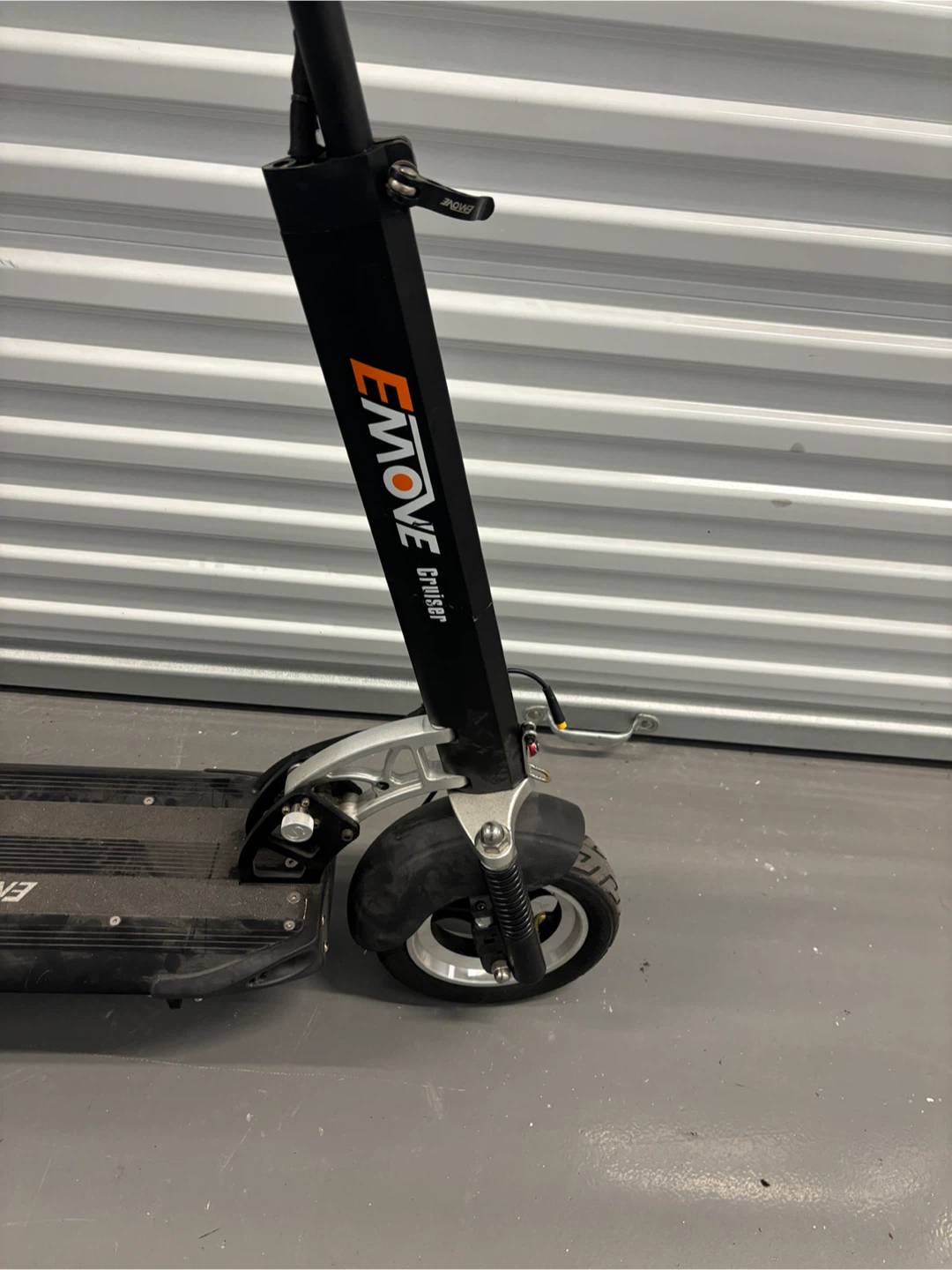 EMOVE Cruiser Electric Scooter - photo 4