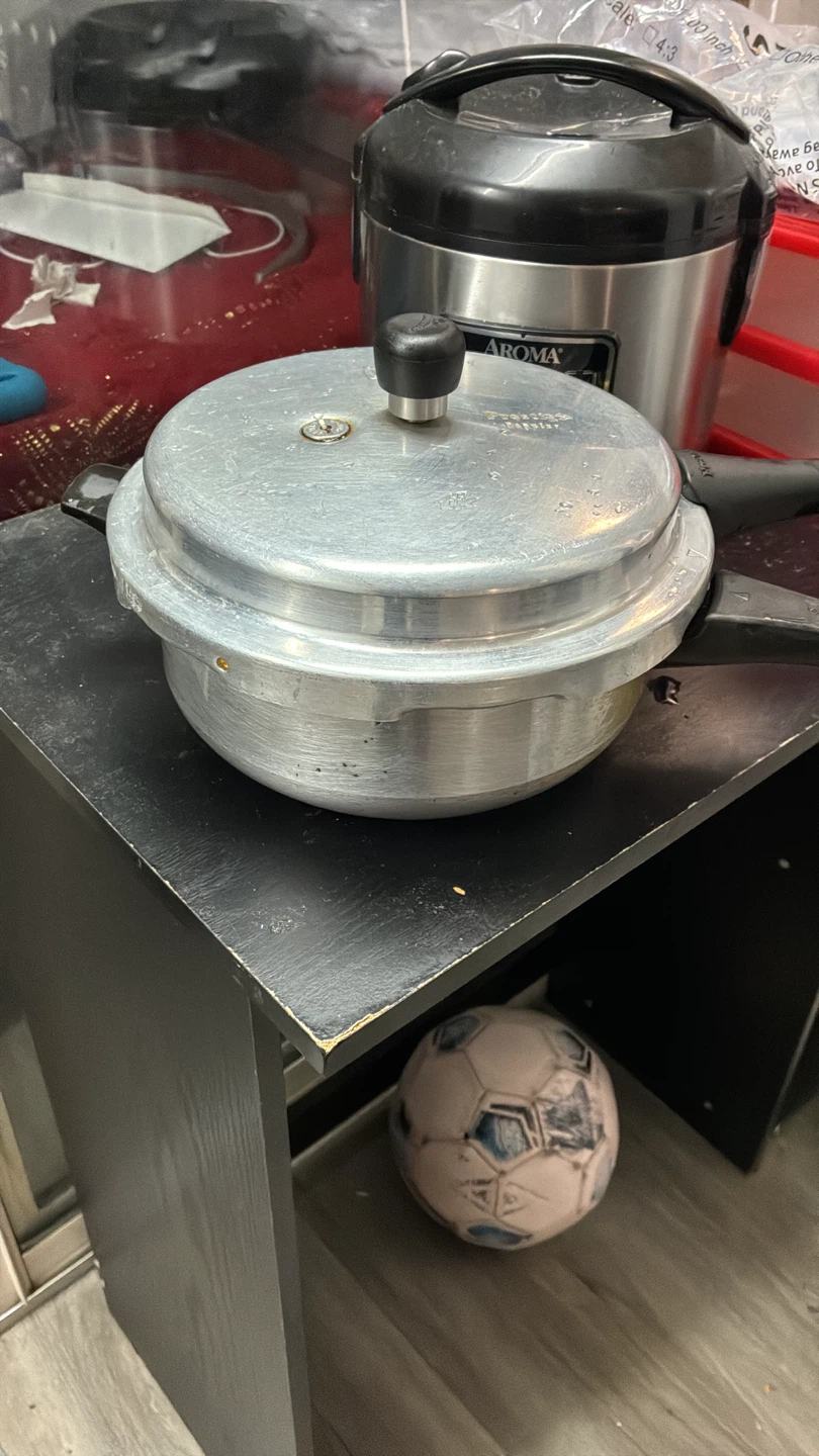 Prestige Pressure Cooker