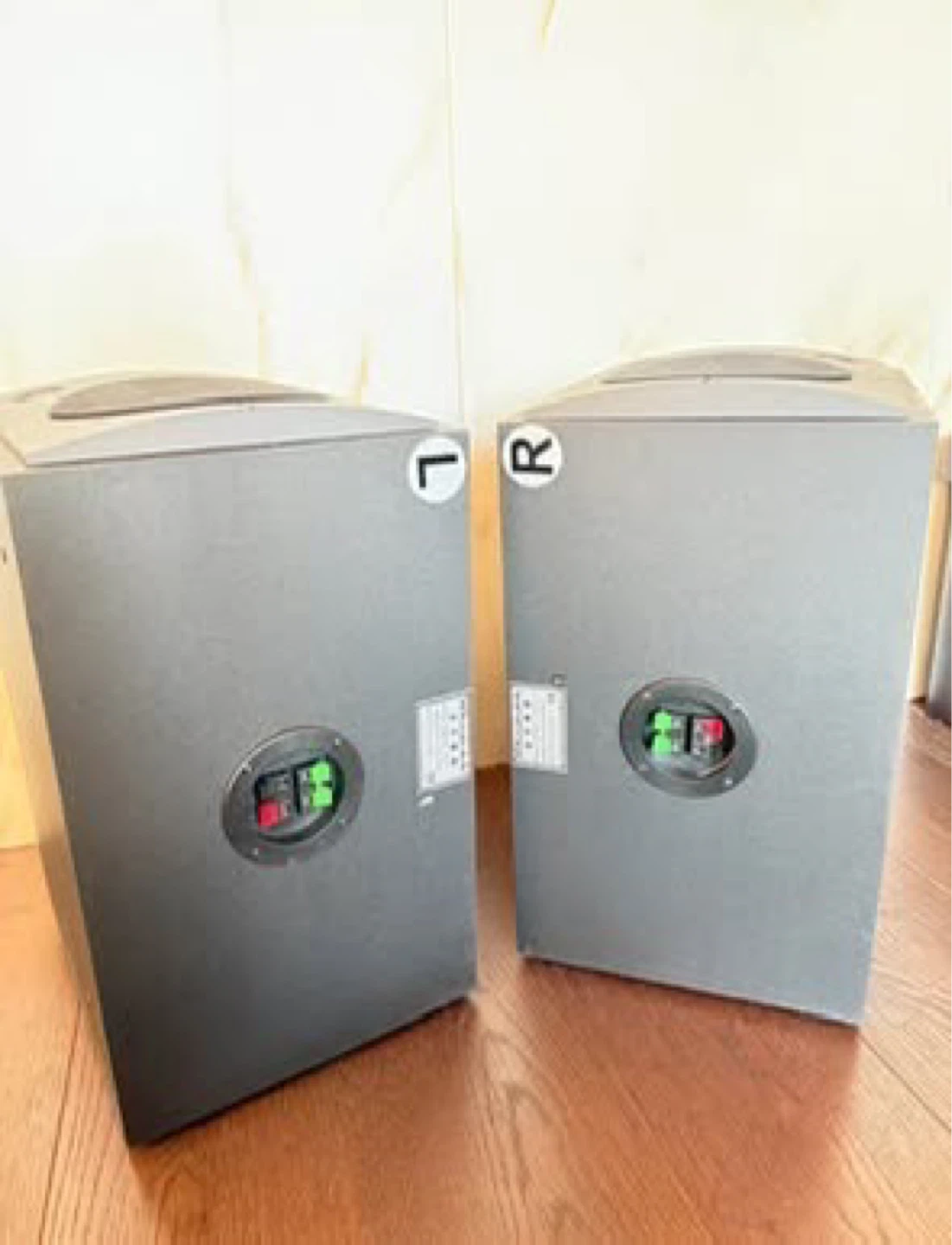 Wharfedale Speakers (Pair) - photo 2