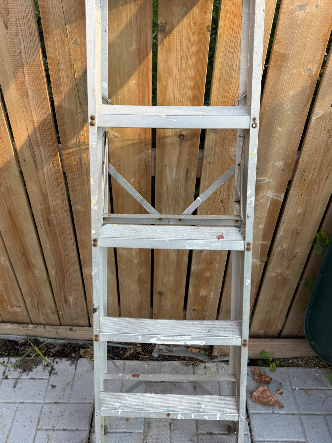 Aluminum Step Ladder