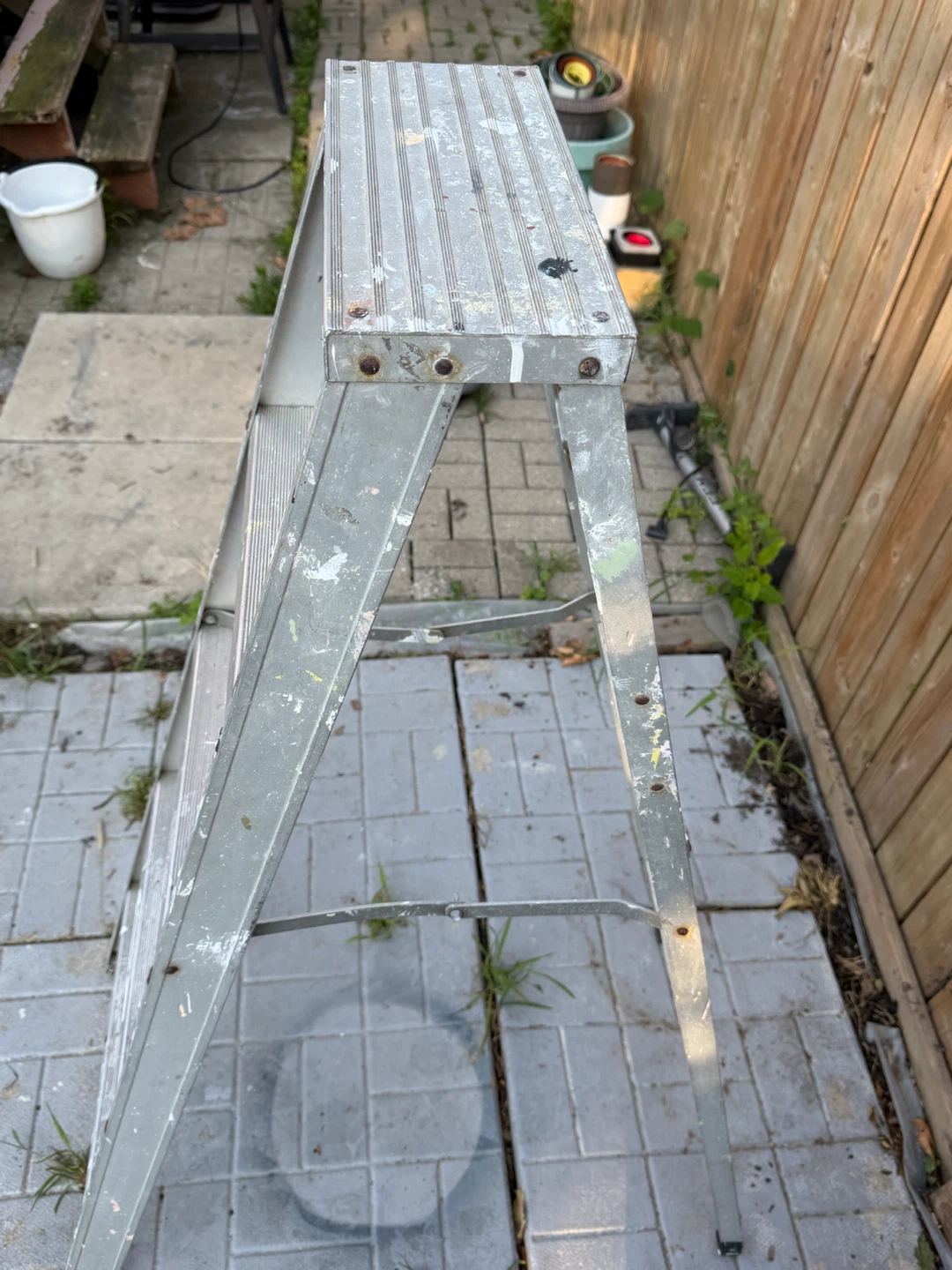Aluminum Step Ladder - photo 5