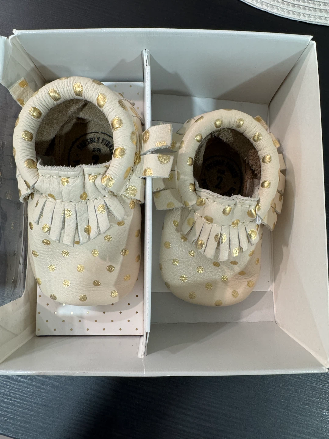 Freshly Picked Moccs Crib Shoes Size 2 Gold Polka Dot - photo 3