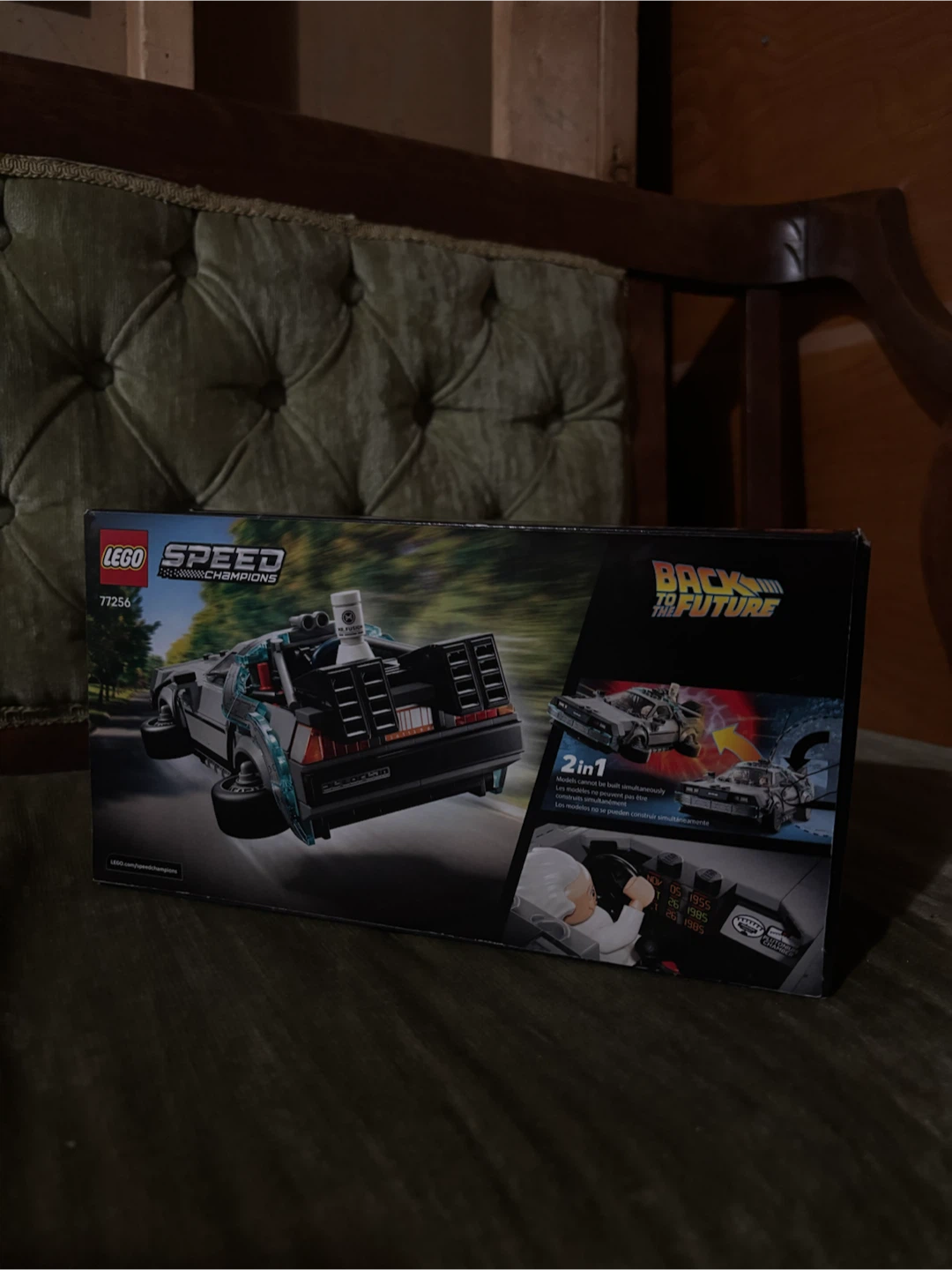 LEGO Speed Champions Back to the Future Time Machine (77256) - photo 2