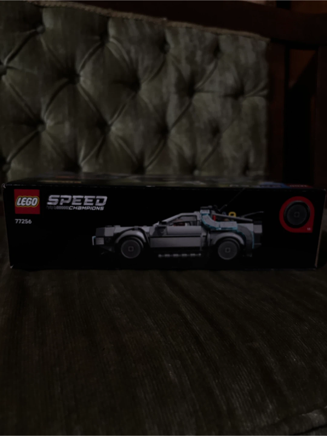 LEGO Speed Champions Back to the Future Time Machine (77256) - photo 3