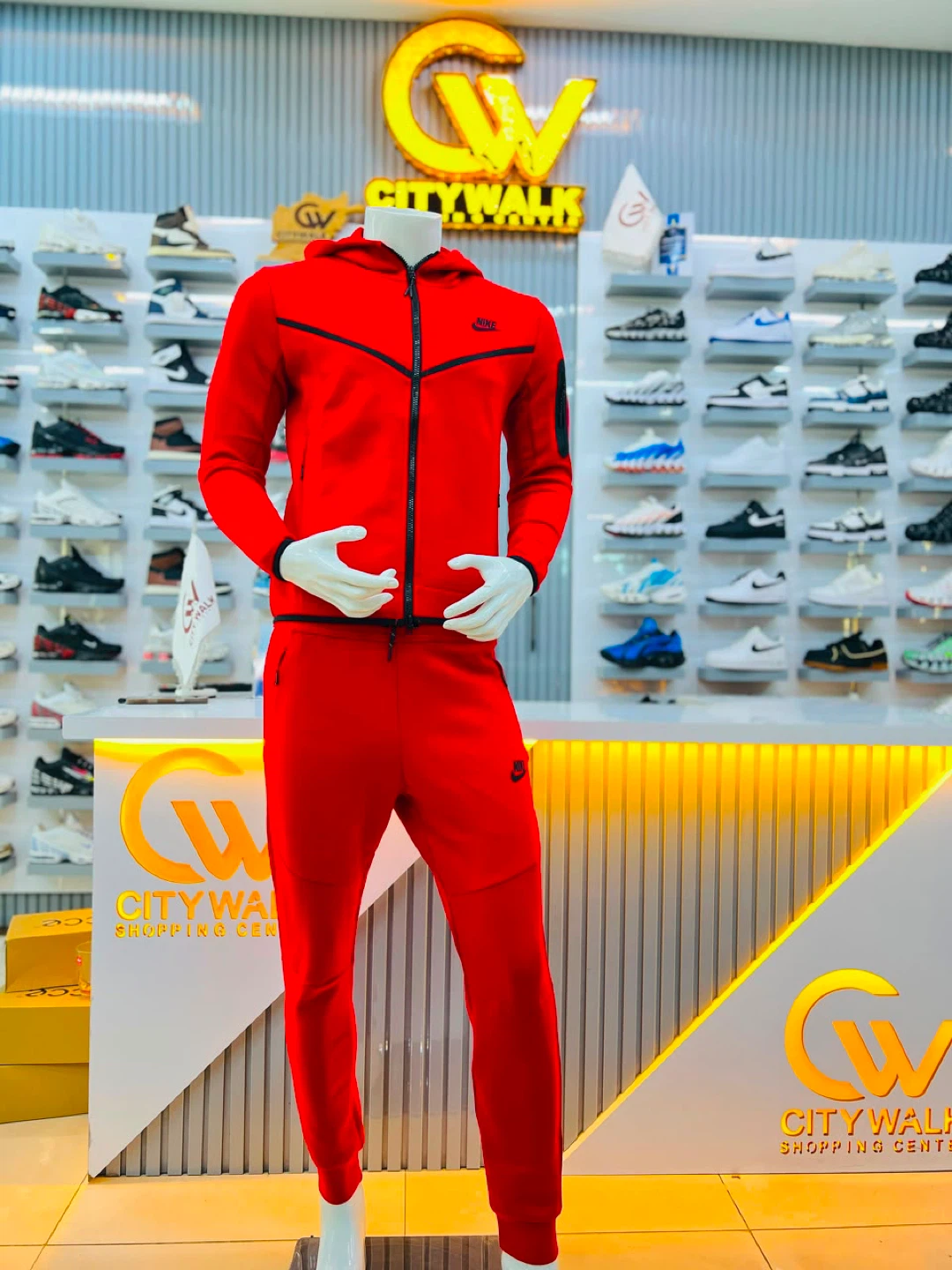 Nike tech - photo 2