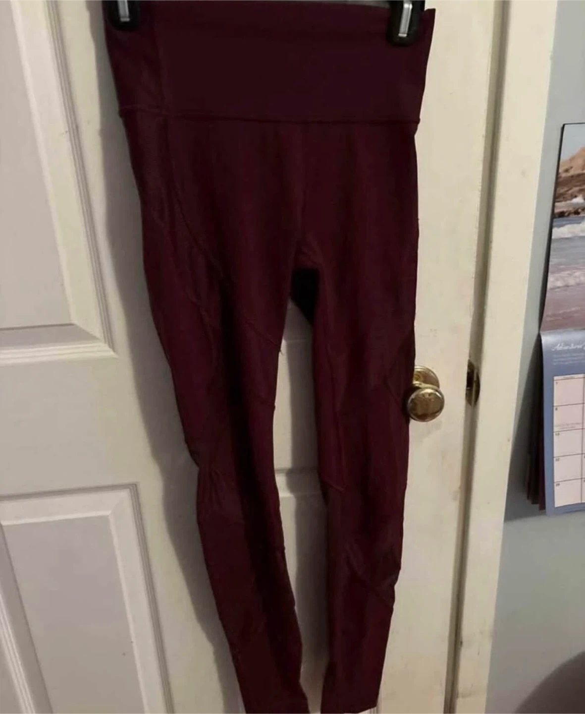 Lululemon mesh leggings size 4 tight 28