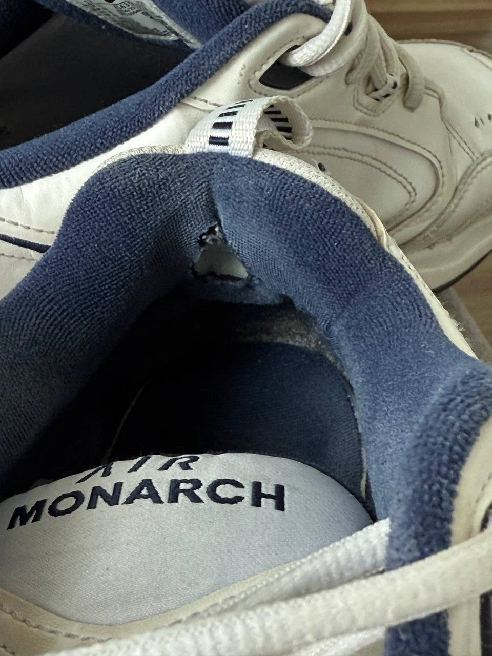 Nike Air Monarch IV - US 12 - photo 4
