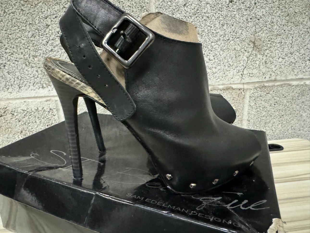 SE Boutique shoes for women 6.5 6$ cash - photo 5