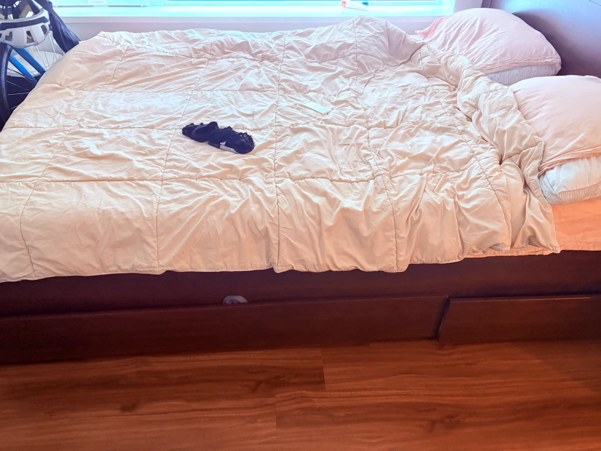 Queen sized mattress - moving