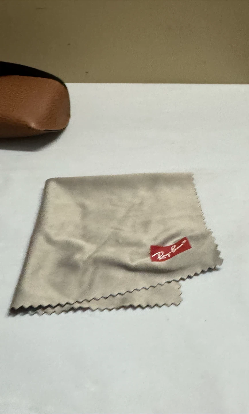 Ray-Ban Aviator Sunglasses with Case and Cloth - photo 3