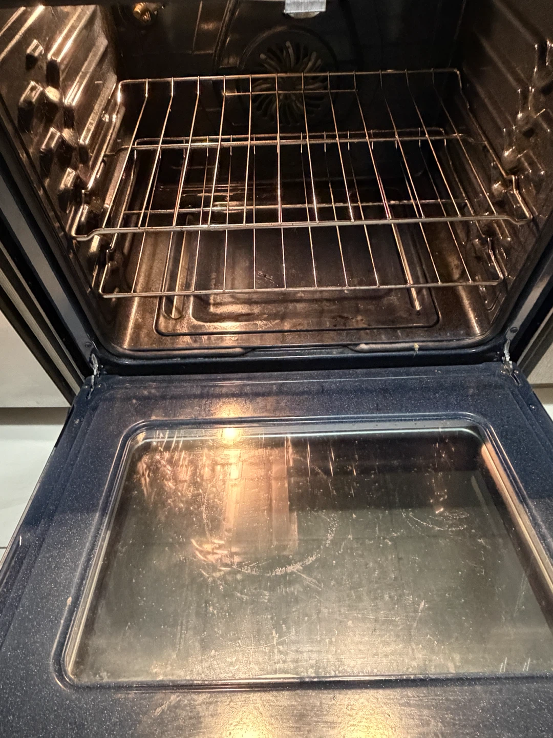 URGENT PICK UP! Samsung Gas Range with Oven - photo 5