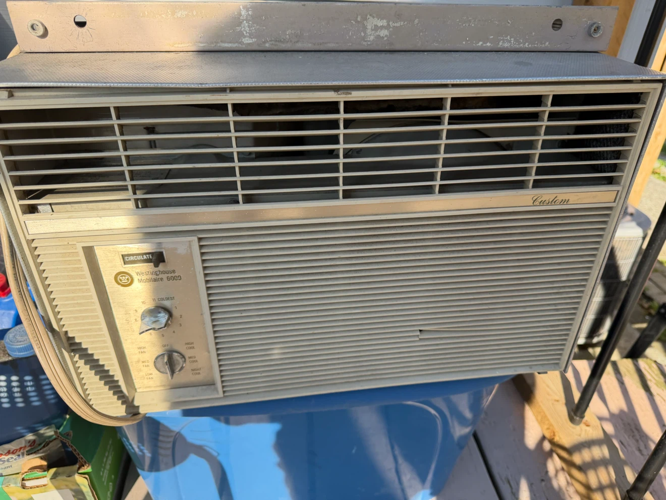 Westinghouse Mobil-Aire 6000 Window Air Conditioner - photo 3