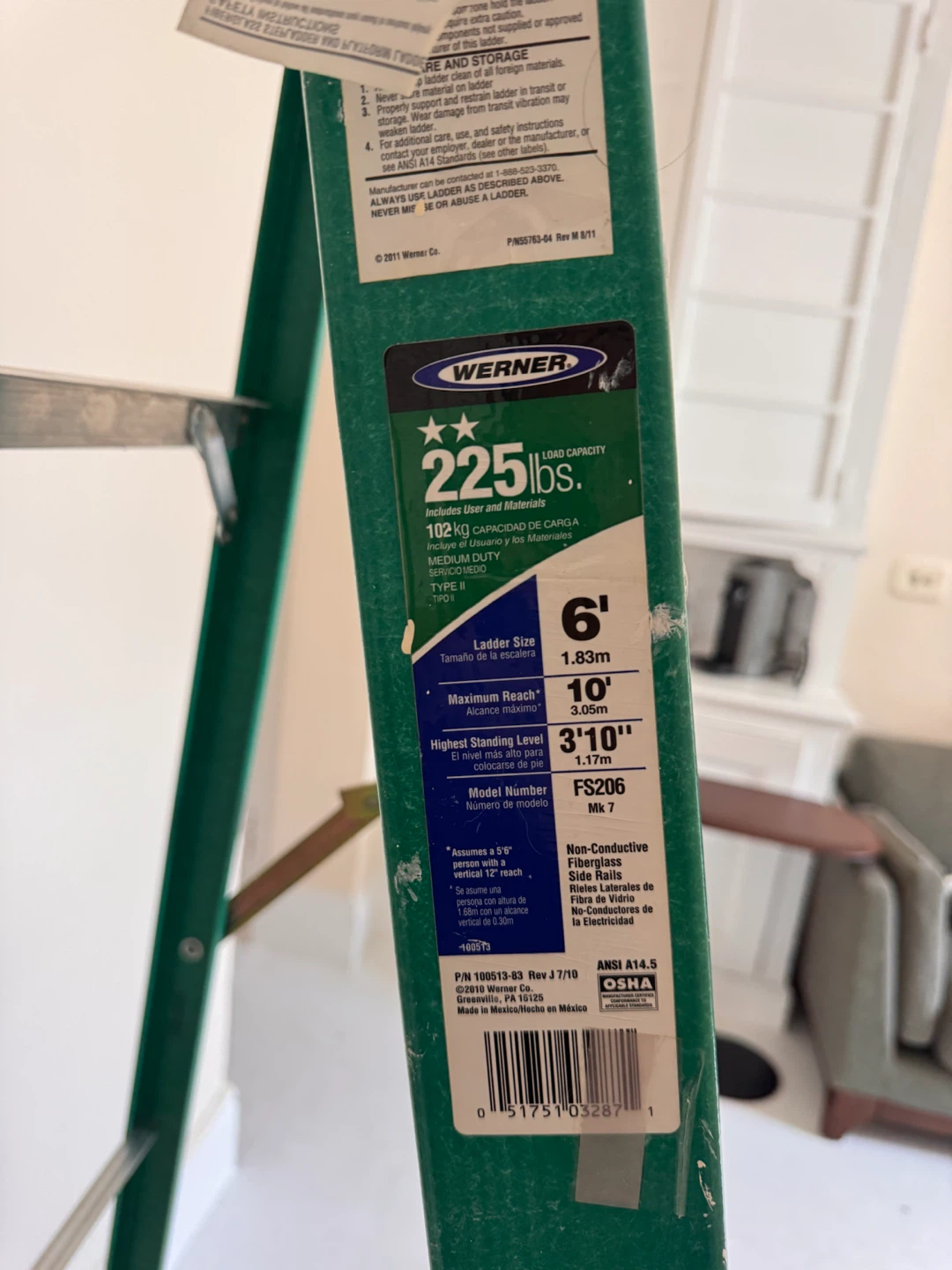 Werner 6' Fiberglass Ladder - photo 4