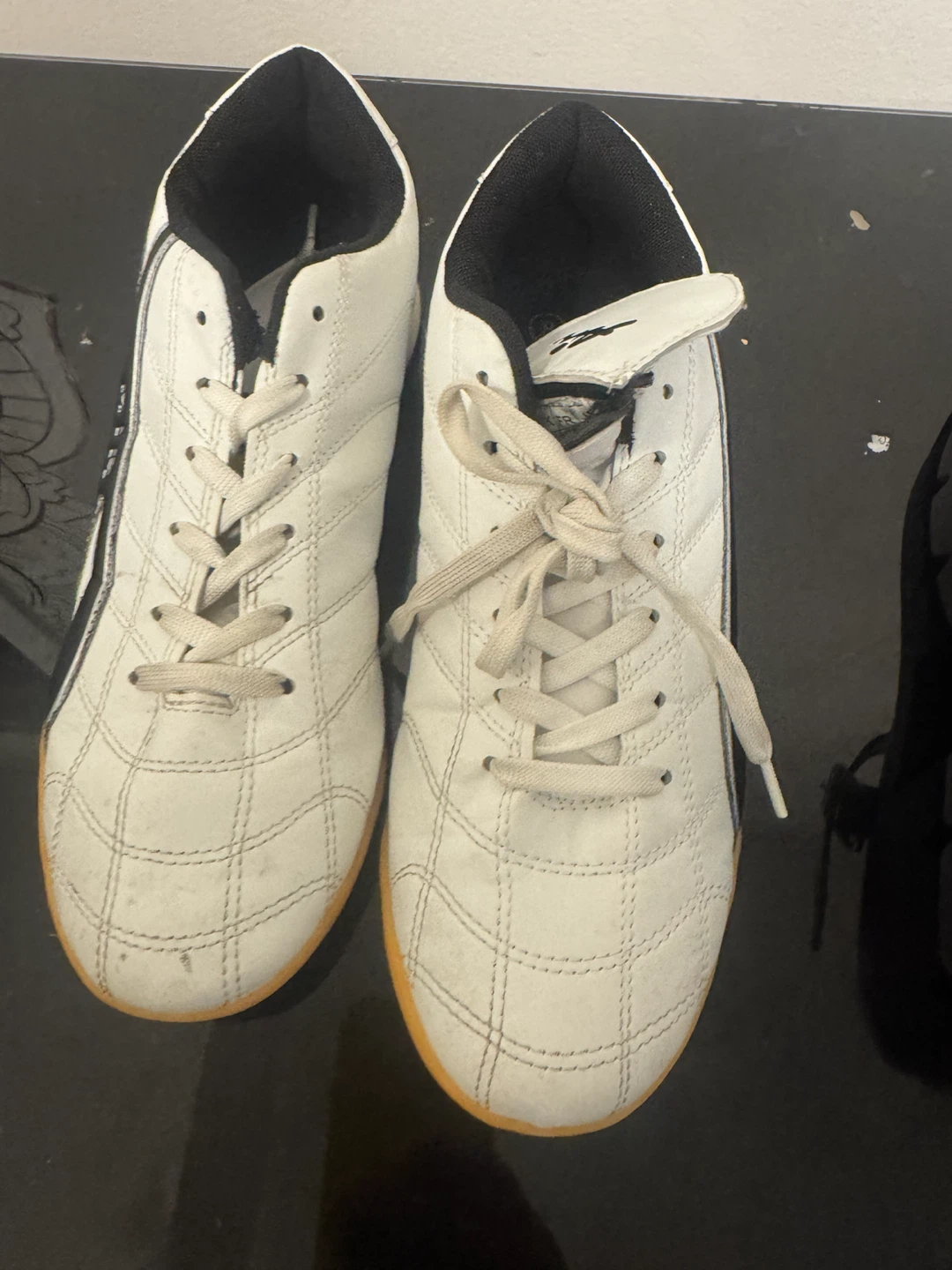 White Sport Soccer Shoes - photo 3