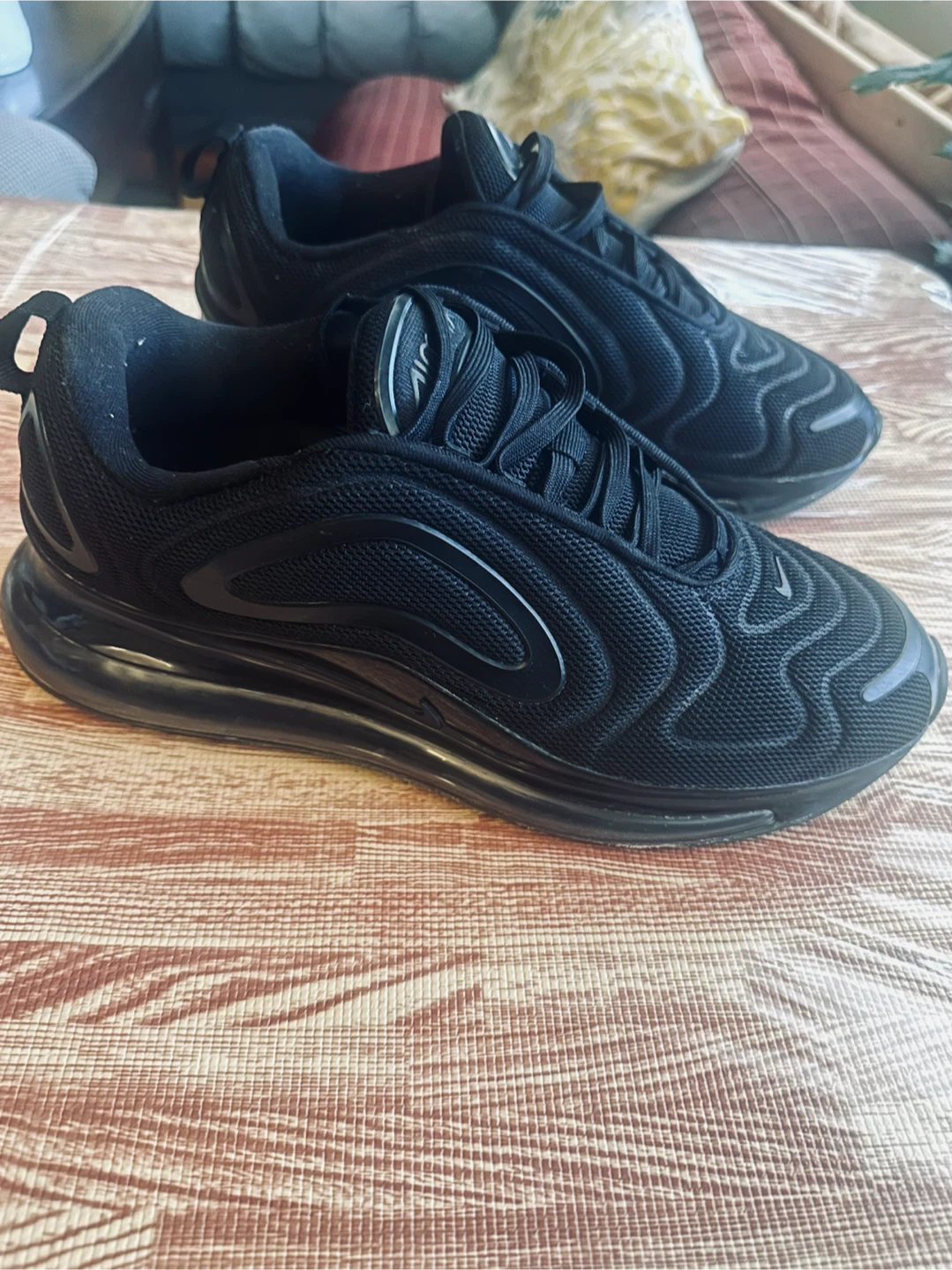 Nike Air Max 720 Black Running Shoes