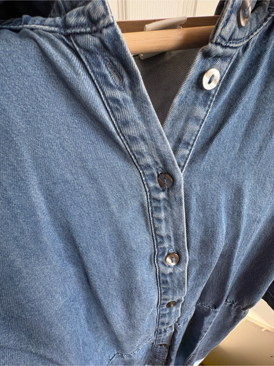 H&M Large Maternity Denim Shirt Dress - photo 5
