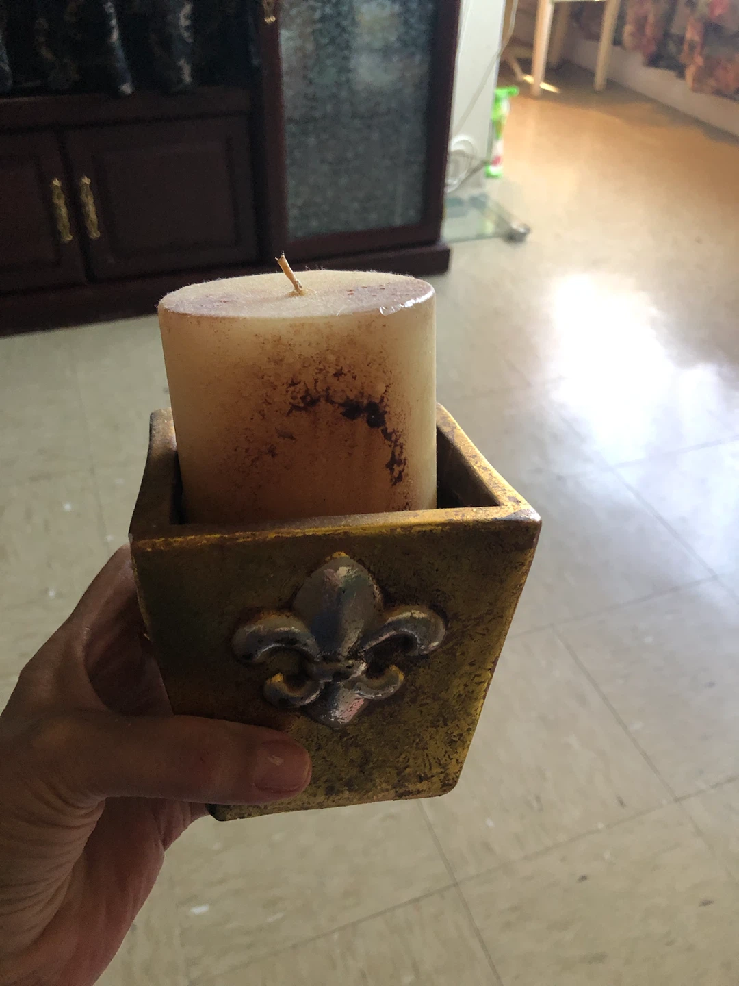 Gold Fleur de Lis Candle Holder with Pillar Candle