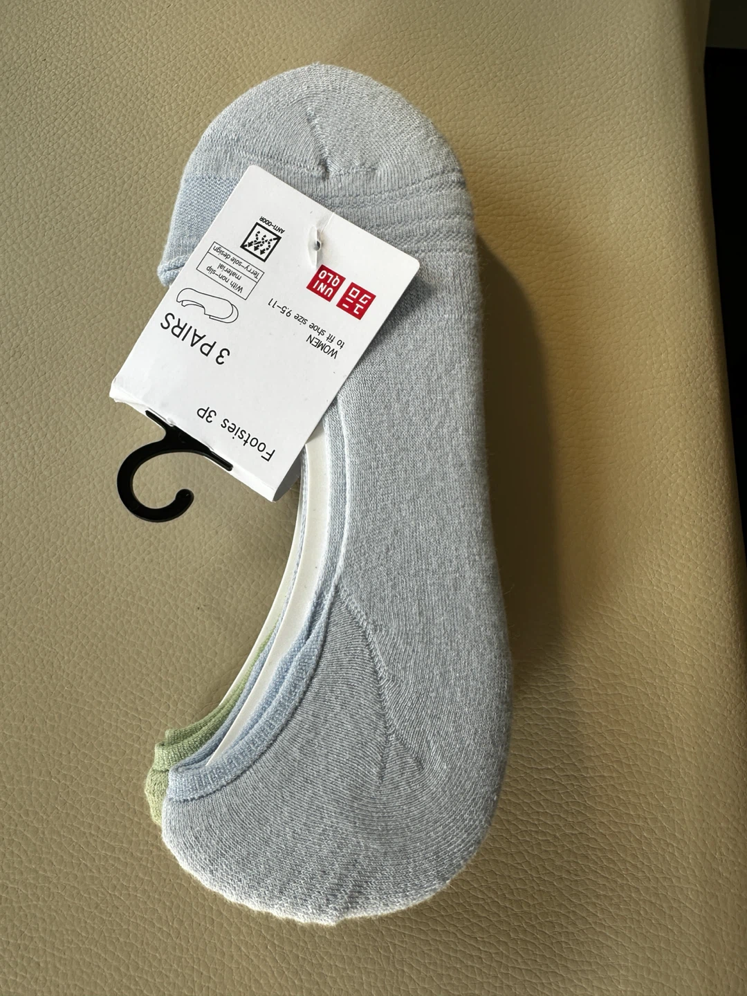 UNIQLO Women's Footies - 3 Pairs
