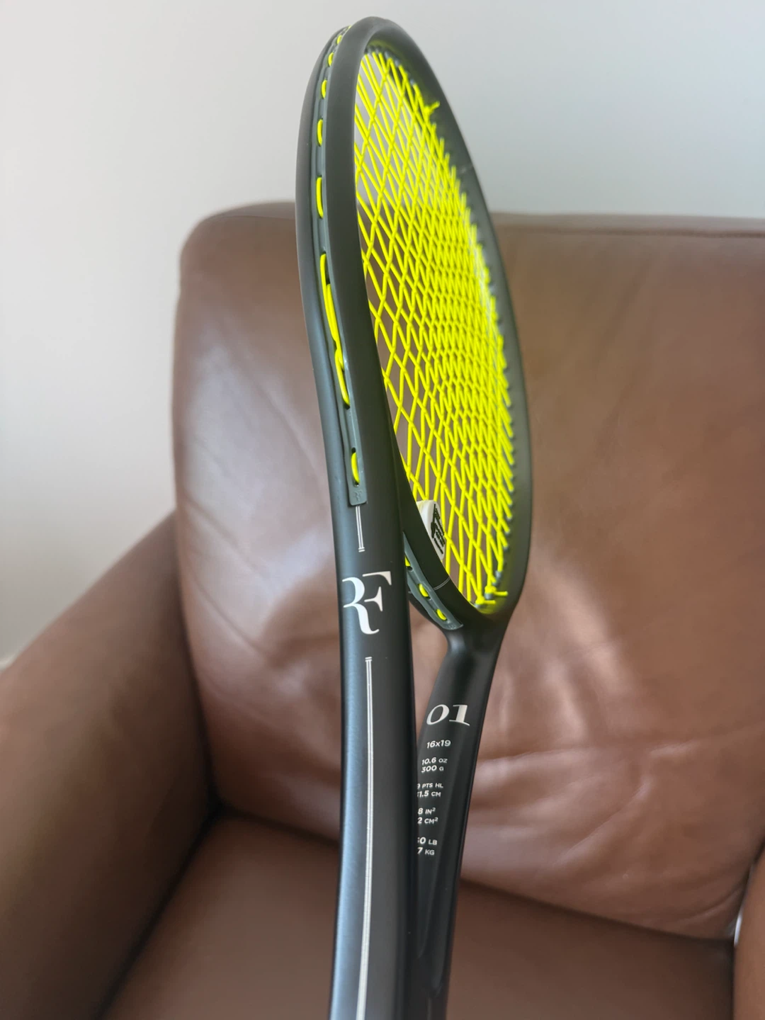 Wilson RF 97 v13 Tennis Racquet - photo 2