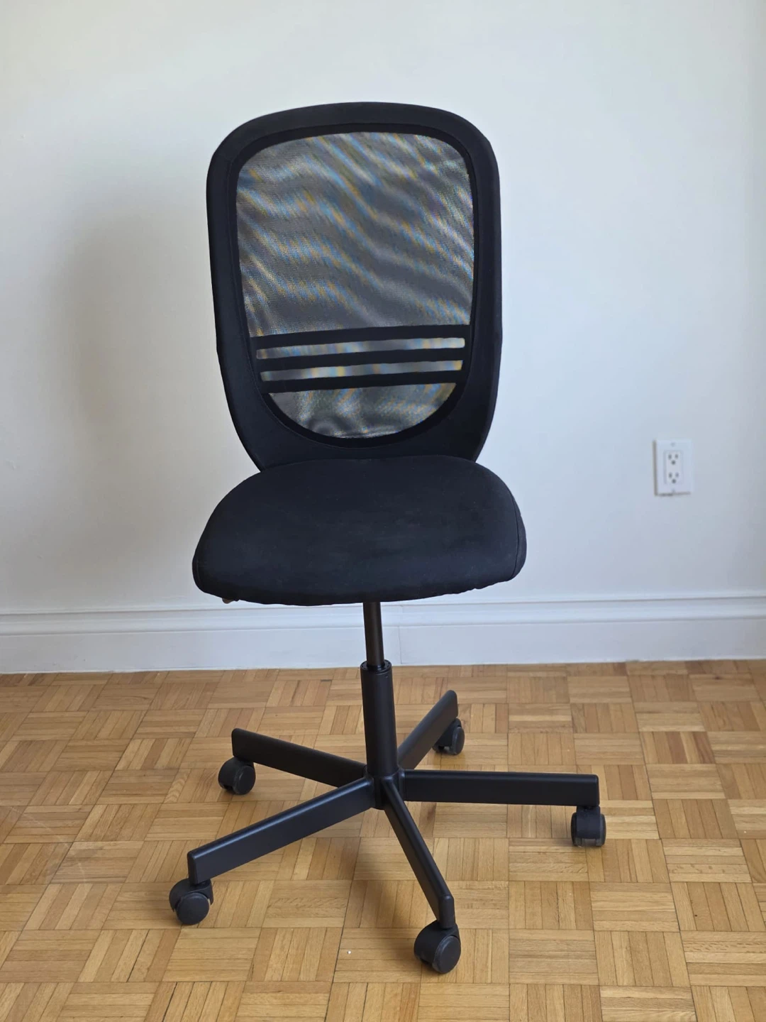 Black Mesh Back Office Chair - photo 3