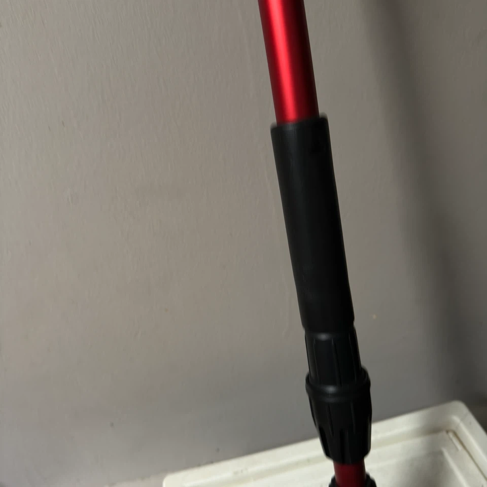 Red Extendable snow removal brush for cars - photo 5