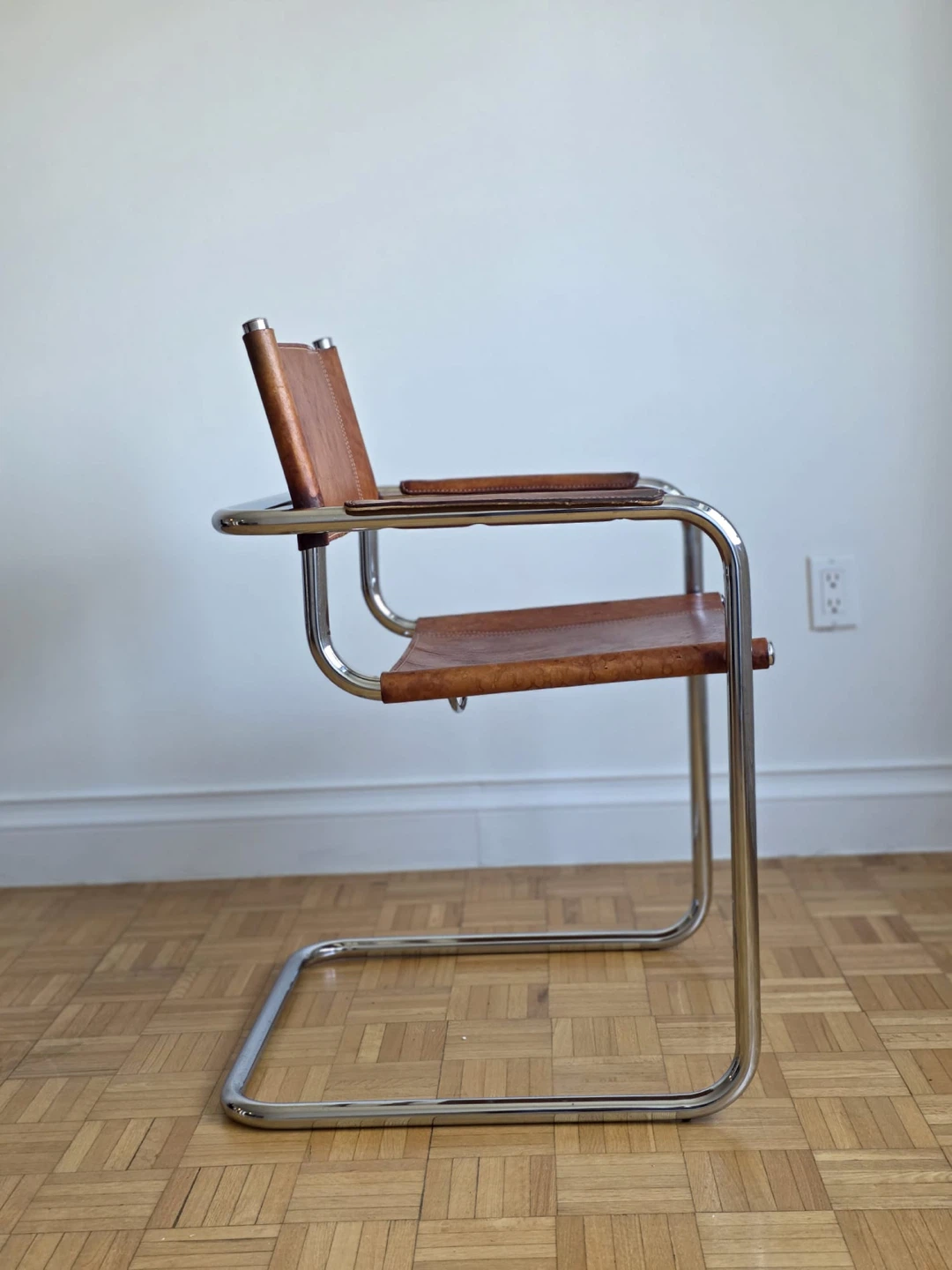 Bauhaus Style Cantilever Chair with Leather - photo 3