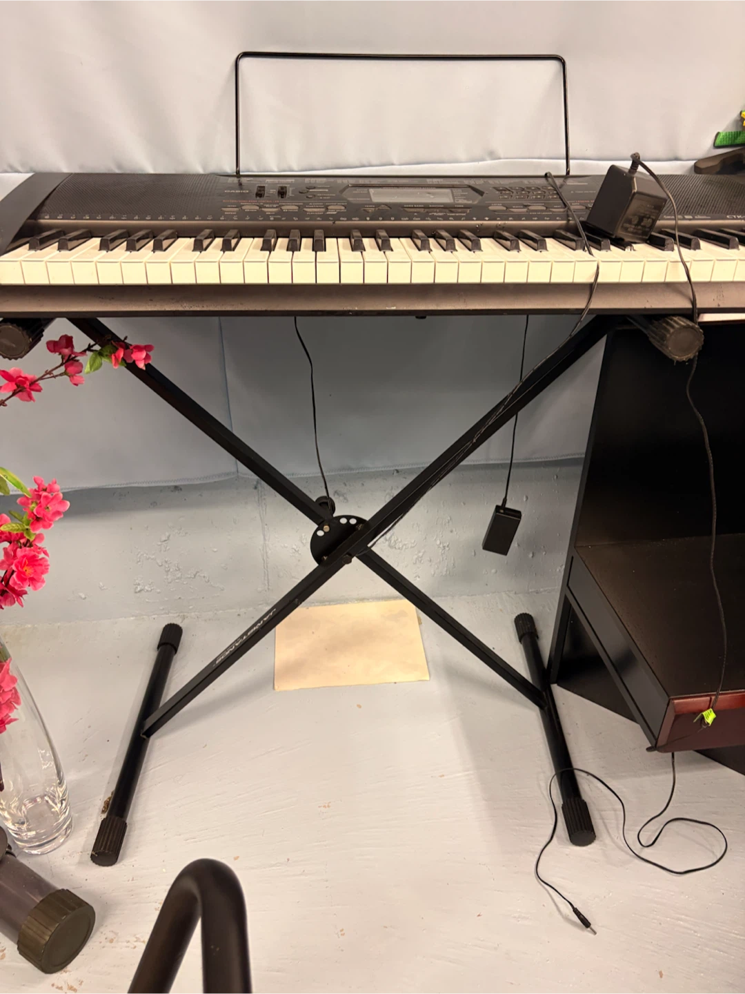 Casio CTK-3000 Keyboard with Stand