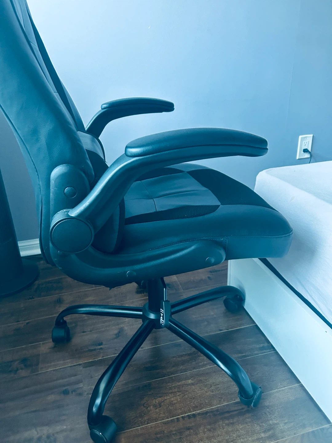 Black Gaming Chair