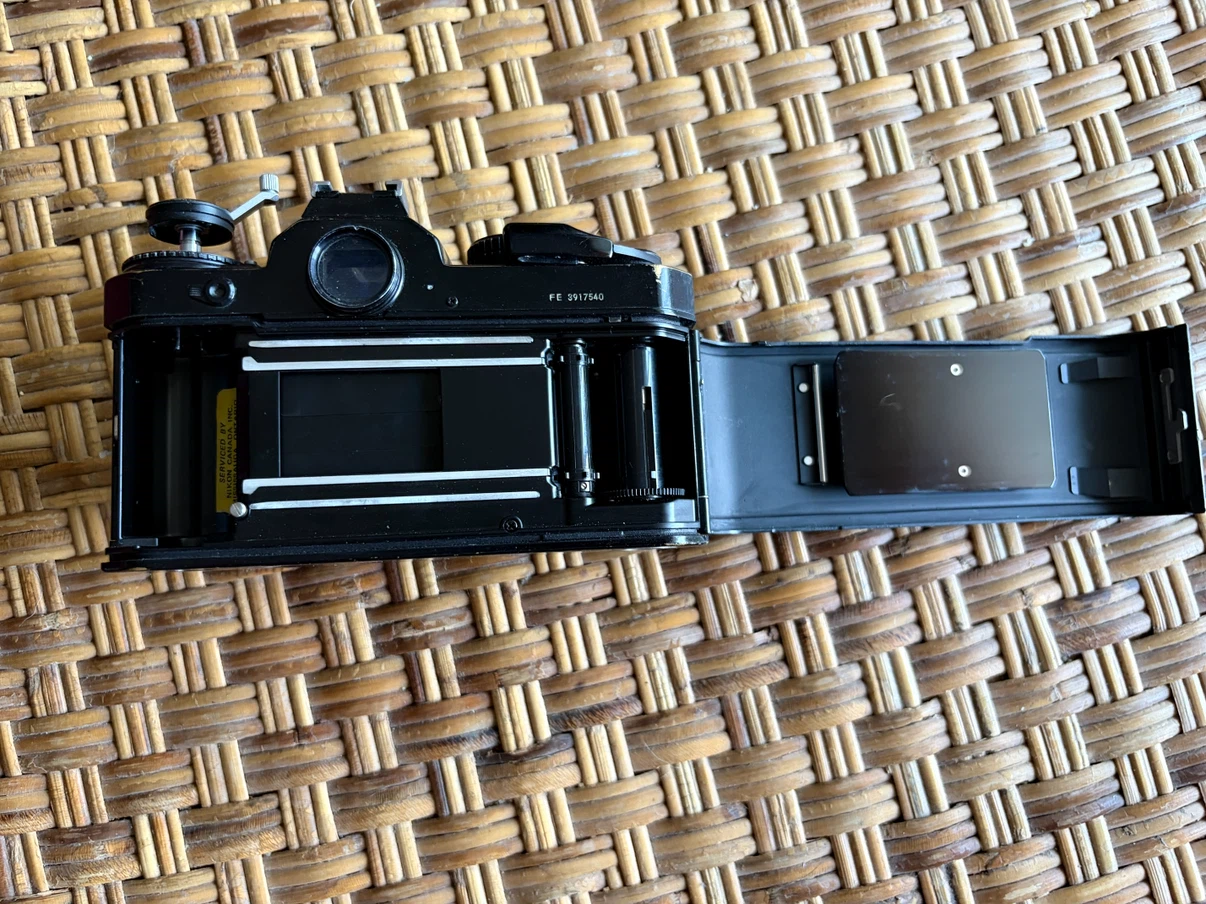 Nikon FE - 35mm Camera - photo 5