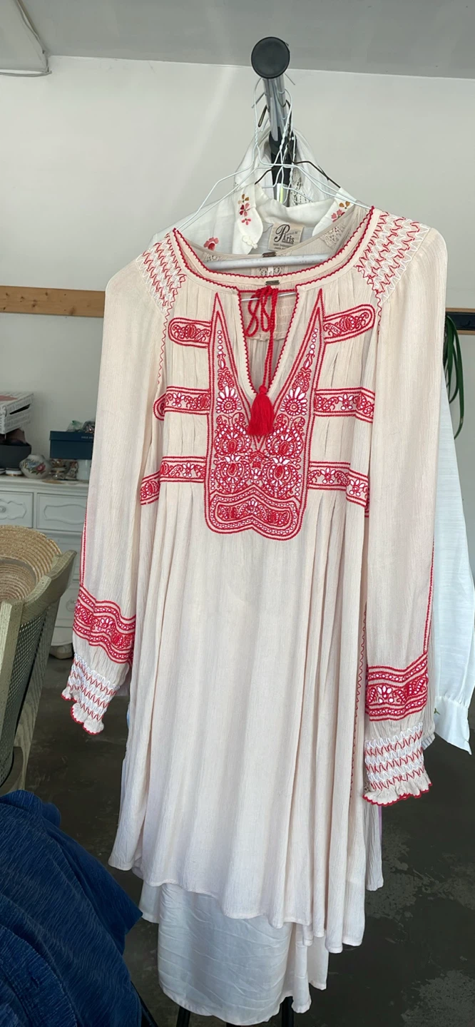 Designer clothing starting $20 each item - photo 4