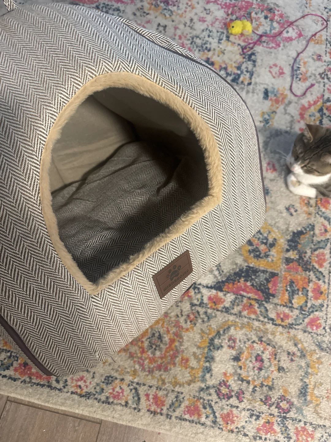 Cozy Pet Hideaway Bed - photo 2
