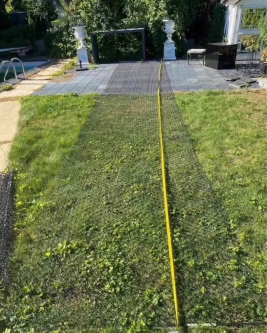 Chain link fence 28’ and 4’
