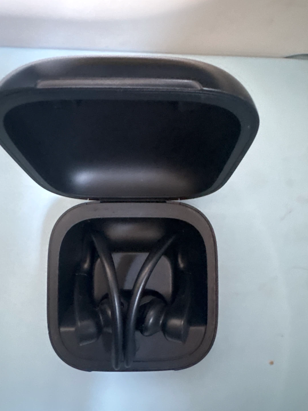 Beats Wireless Earbuds with Charging Case - photo 2