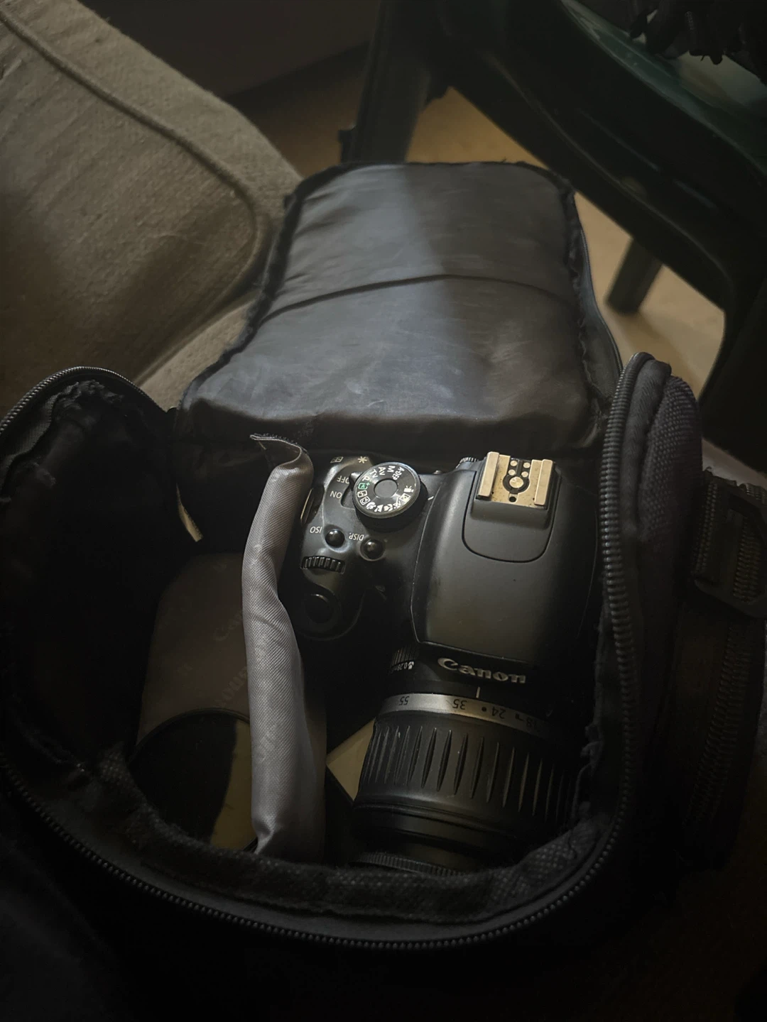 Canon DSLR T3i Camera with Lens and Charger - photo 2