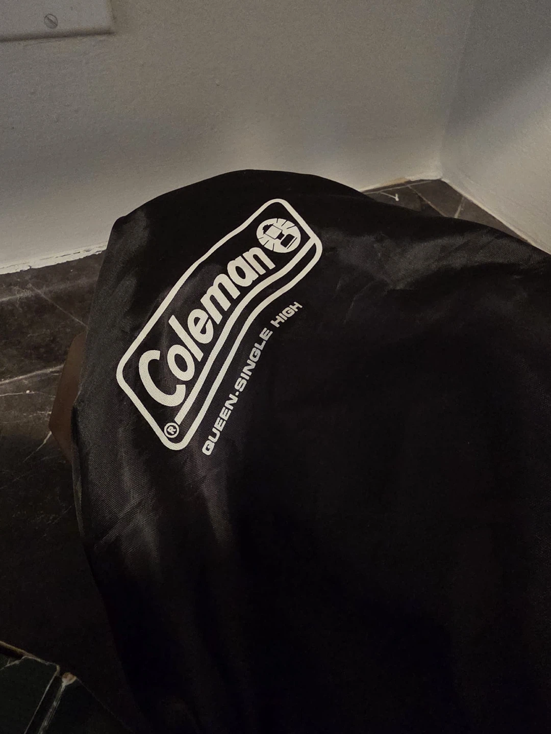 Coleman QuickBed Single-High Air Mattress with Pump, Queen - photo 5