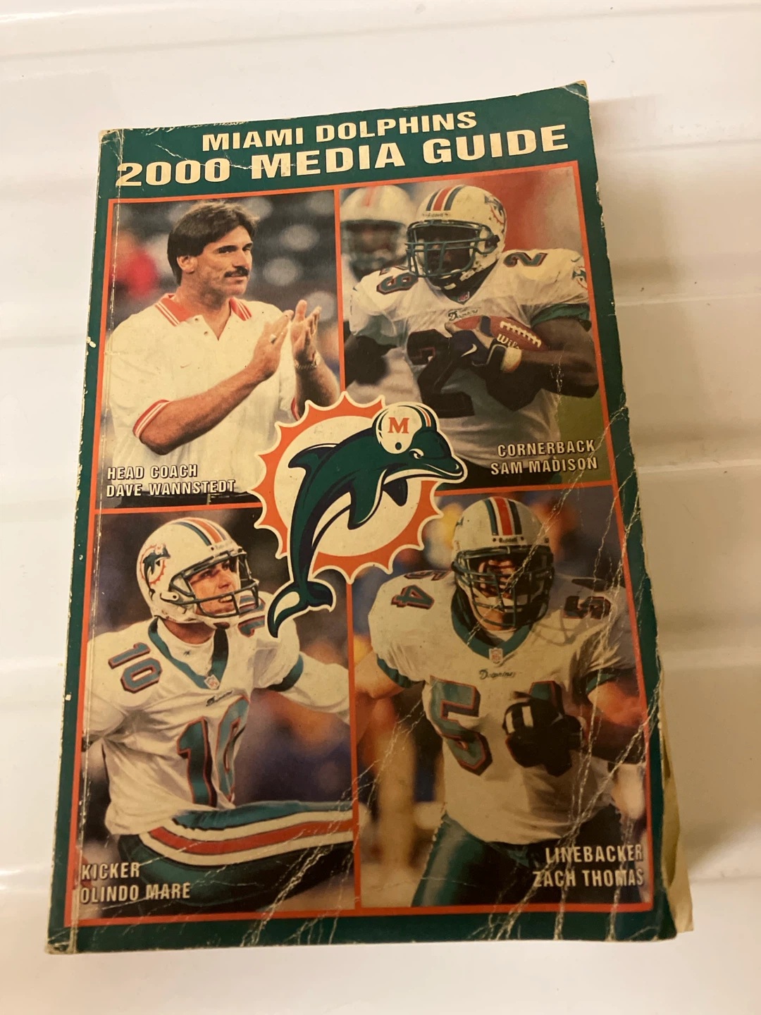 Miami Dolphins Media Guide Collection (2000-2001)