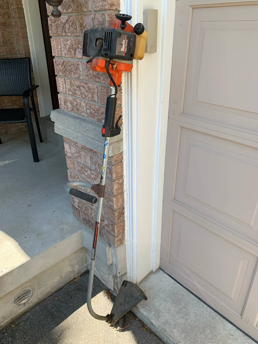 Tanaka TBC-2100 String Trimmer
