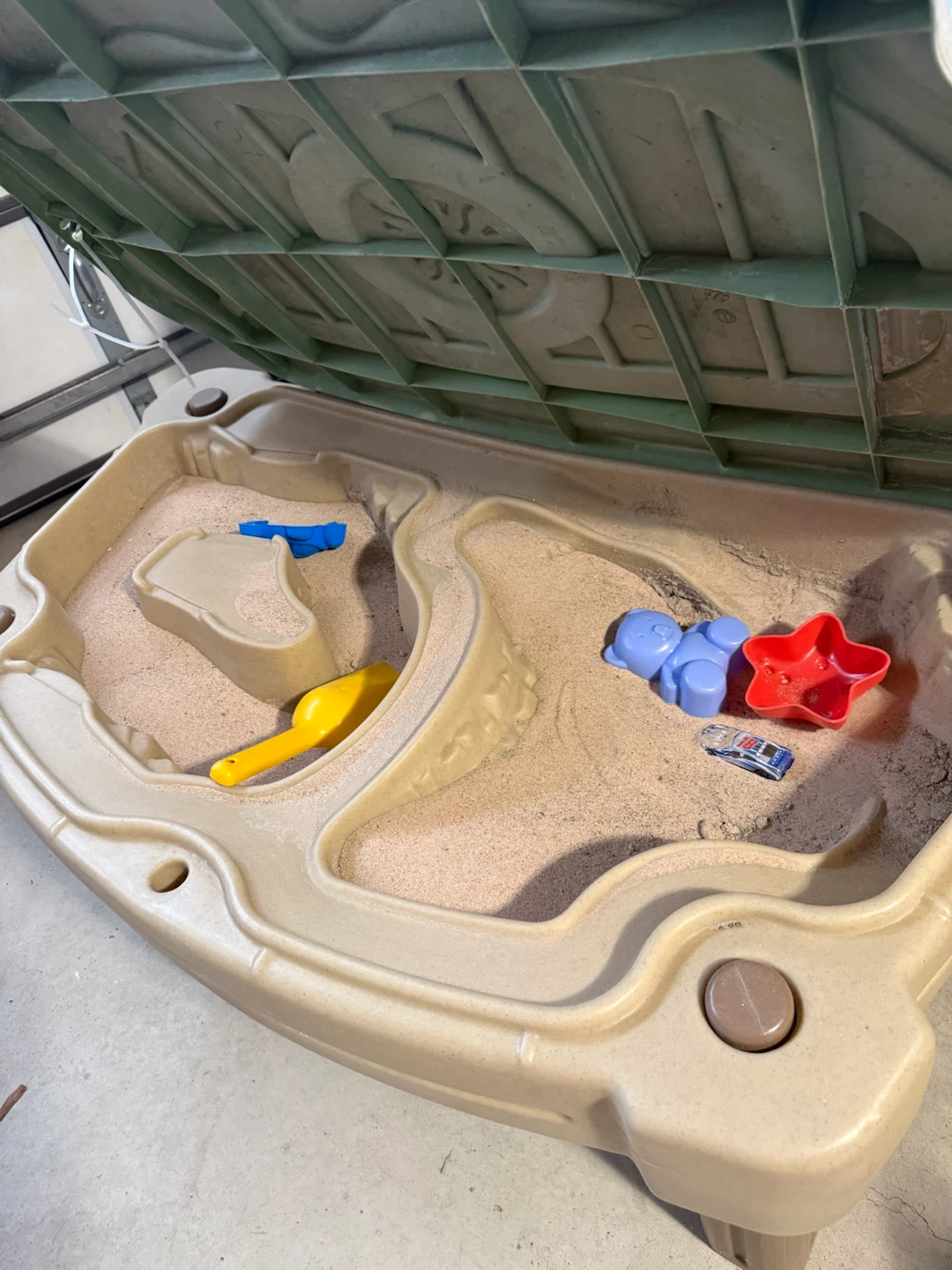 Step2 Sand & Water Table - photo 3