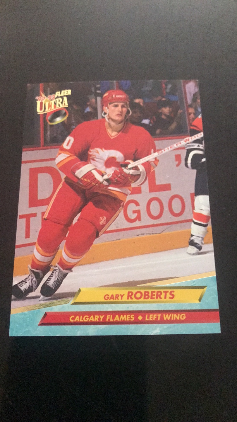 1992 Fleer Ultra Gary Roberts Calgary Flames Hockey Card