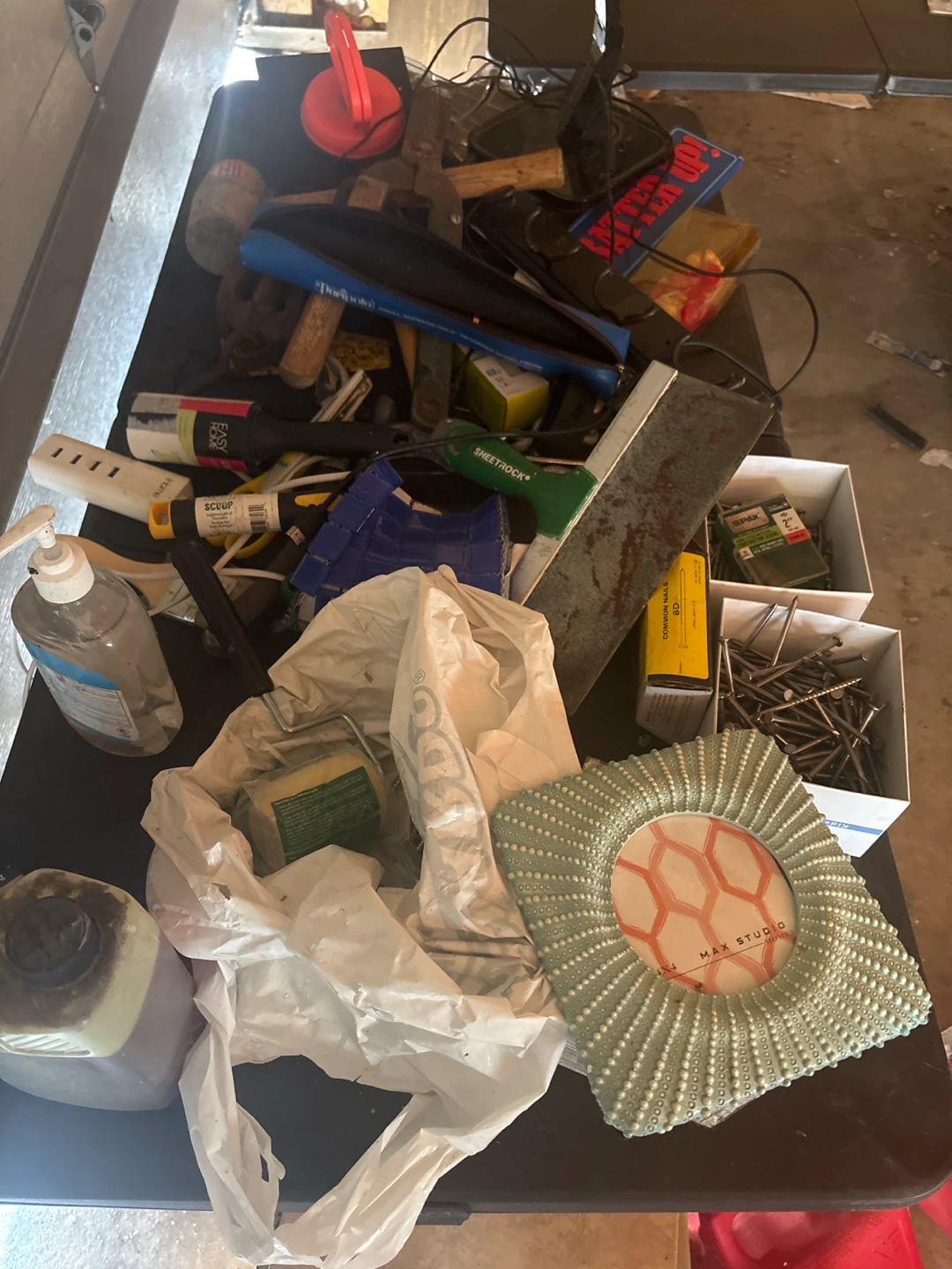 Garage sale all day 7/12/26 . 3324 n kostner $1-$5 items - photo 4