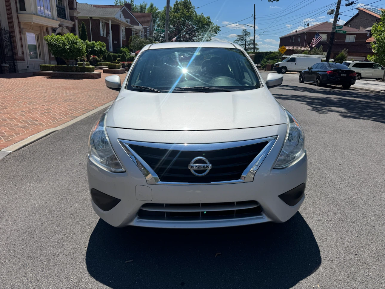 2019 Nissan Versa - photo 2